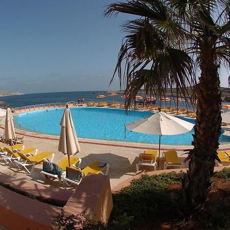 Comino Hotel Exterior photo